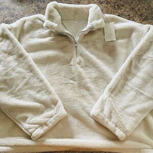 NWT Cream Fleece Pullover Cropped Sweater, Size XL
